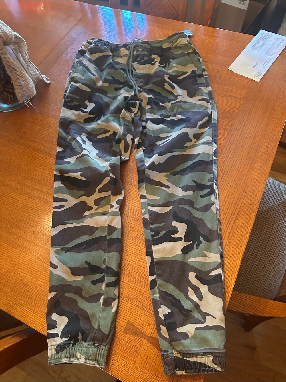 Kids Camo Jogger Pants - Green Camo size Small